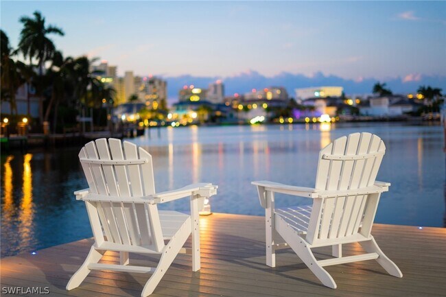 Building Photo - 3737 Crayton Rd