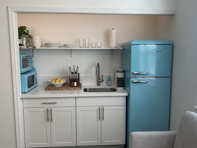 Building Photo - 3119 Adriana Ln