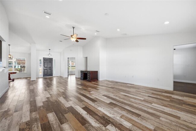 Building Photo - 3805 SW 115th St