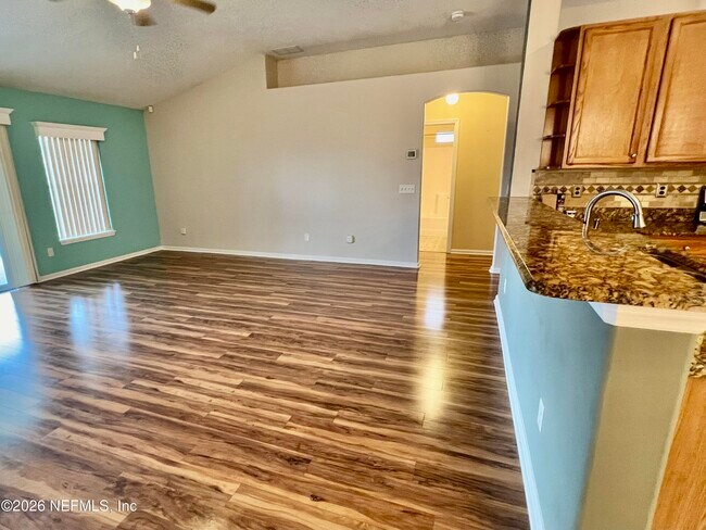 Building Photo - 3037 Captiva Bluff Cir