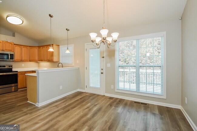 Building Photo - 1442 Paddocks Ct