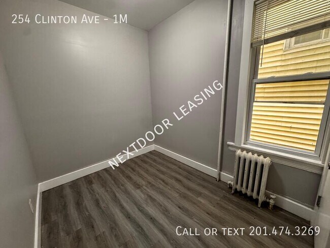Building Photo - 254 Clinton Ave