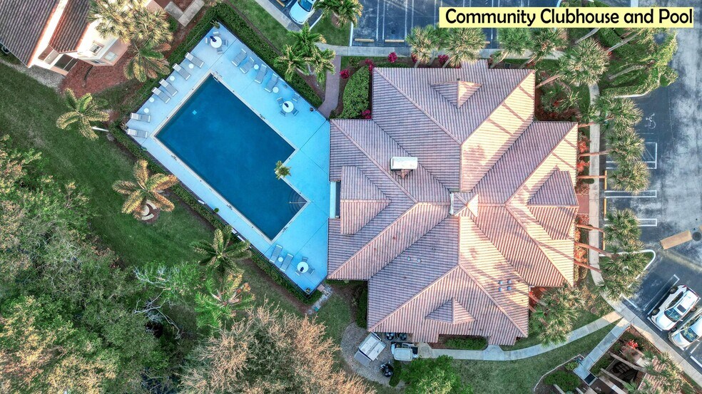 Building Photo - 815 W Boynton Beach Blvd