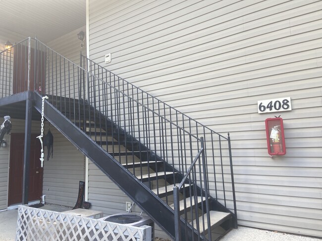 Primary Photo - 6408 Starbrook Dr