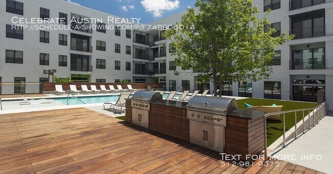 Building Photo - Corazon