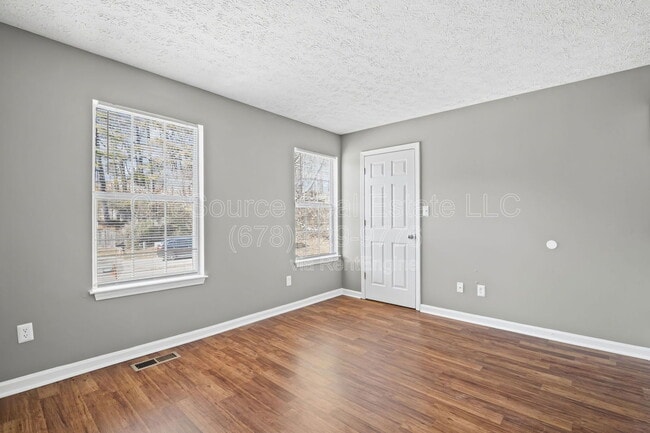 Building Photo - 1892 Lakestone Way