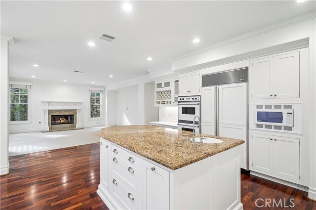Building Photo - 15 Jupiter Hills Dr