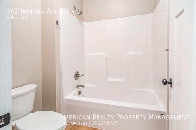 Building Photo - 362 Indiana Ave SW