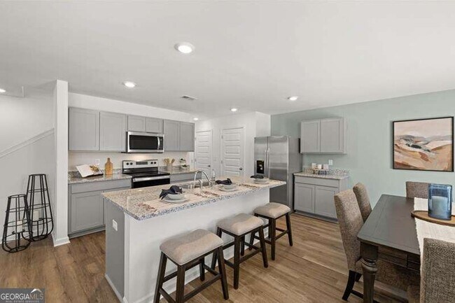 Building Photo - 284 Coastal Dr