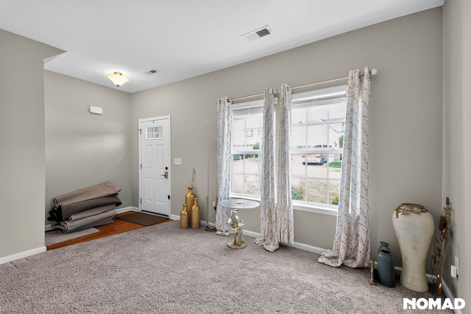 Building Photo - 676 Twisted Oak Ct