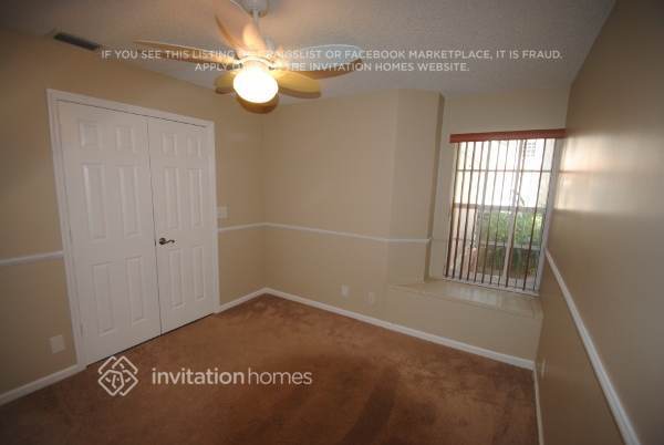 Building Photo - 2880 NW 68th Ln
