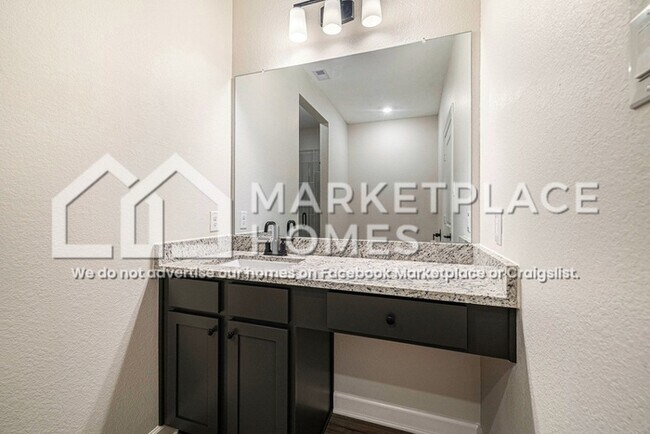 Building Photo - 6107 White Spruce Dr