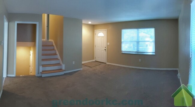 Building Photo - 503 S Cardinal Dr