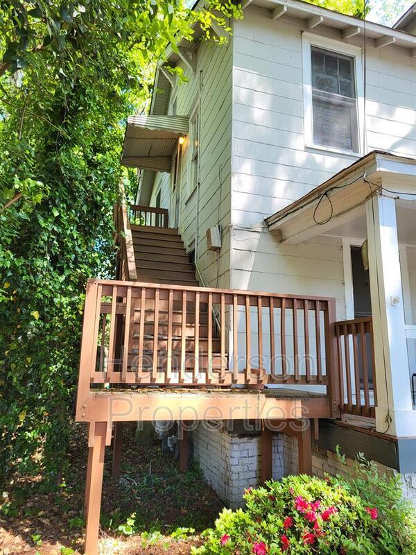 Building Photo - 1511 Hamorton Pl