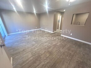 Building Photo - ***Remodeled, 1st Floor Studio Apartment in the Heart of Mission Valley - Available NOW***