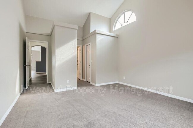 Building Photo - 4901 S Ammons St