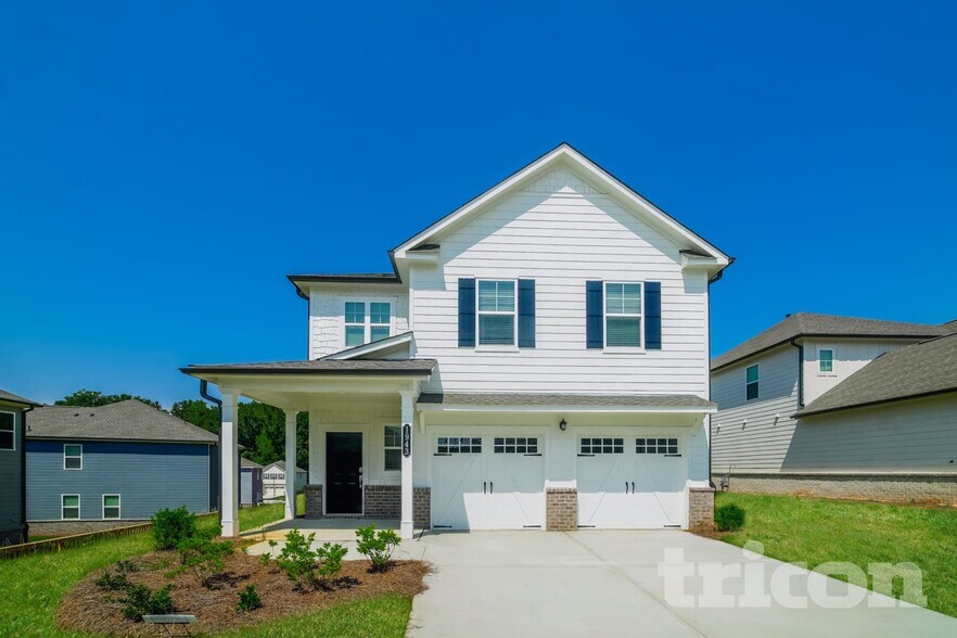 Primary Photo - 1943 Logan Ln