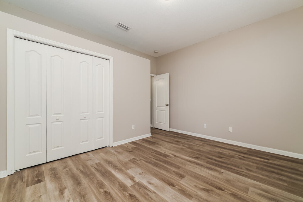 Building Photo - 13417 Silvercreek Dr