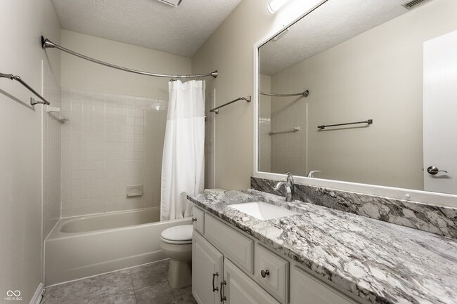 Building Photo - 795 Grace Dr