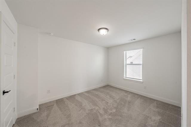 Building Photo - 13361 Hedgebrook Pl