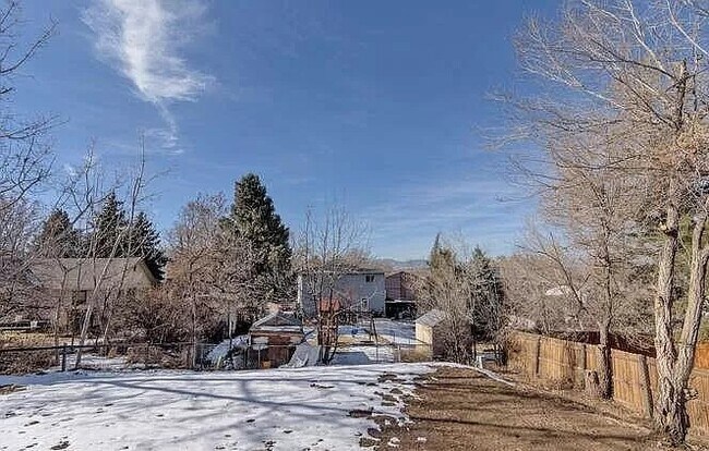 Building Photo - 5431 Zuni St
