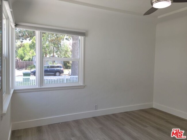 Building Photo - 4419 Wortser Ave