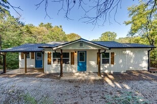 Building Photo - 22 Ridgeland Cir