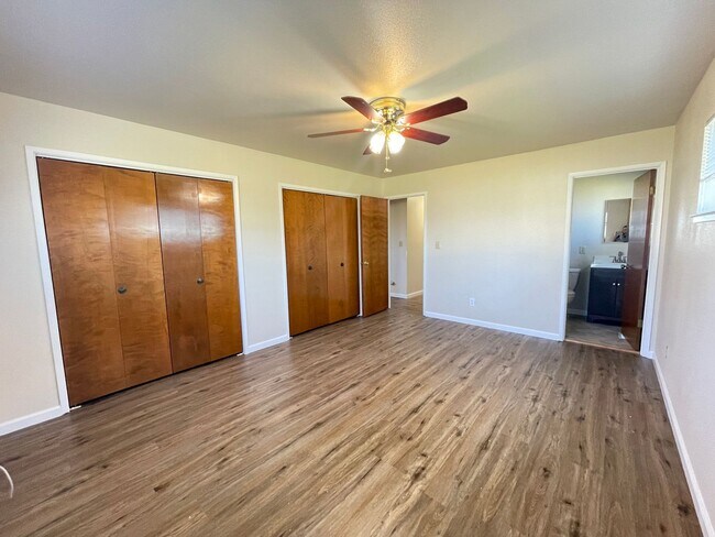 Building Photo - 3 bed / 2 ba house - S. Yuba City