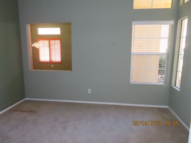 Building Photo - 35467 Marsh Ln