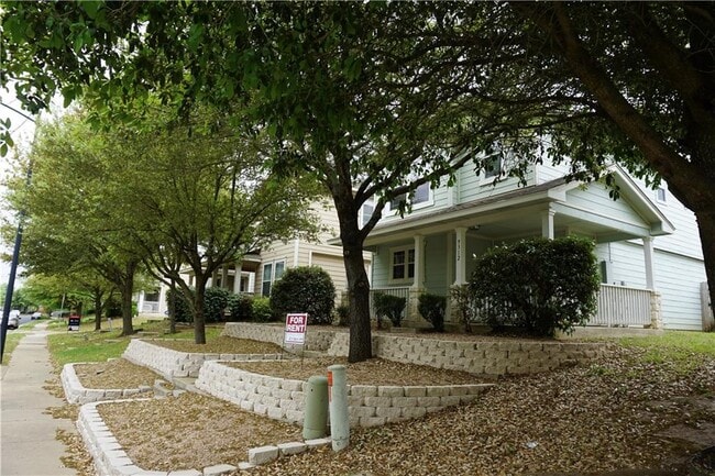 Building Photo - 9312 Rowlands Sayle Rd