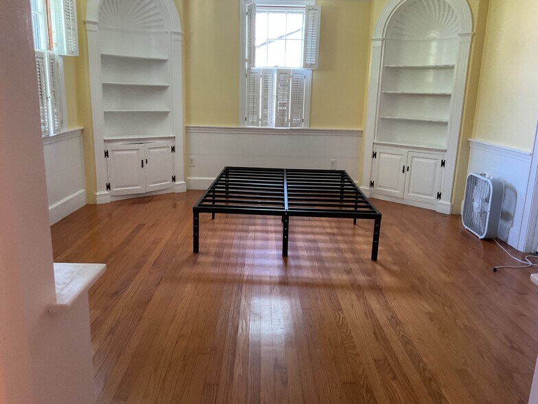 bedroom #2 - 608 S Pleasant St