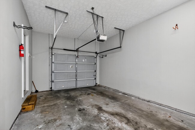 Building Photo - 3531 Cave Hill Pl