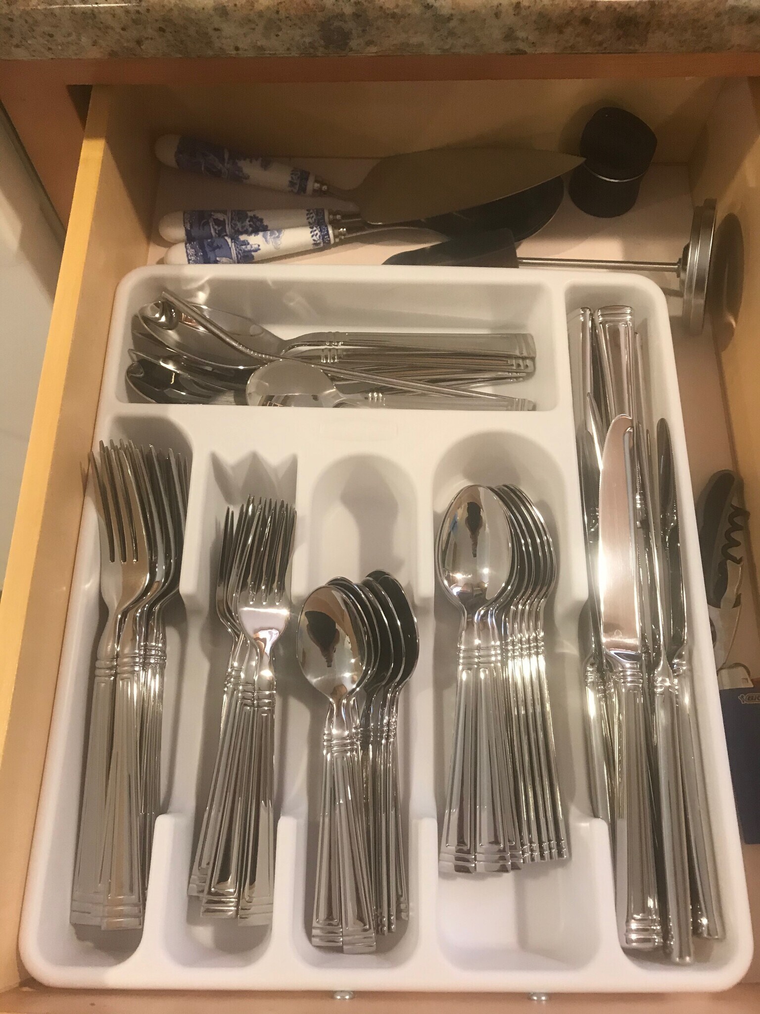 Lenox flatware - 82 High St