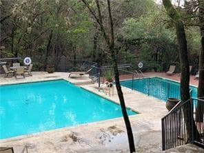 Building Photo - 4711 Spicewood Springs Rd