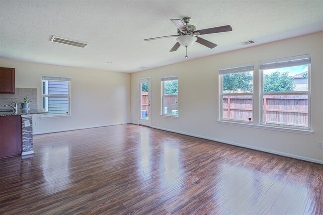 Building Photo - 18961 Bobcat Path Ct