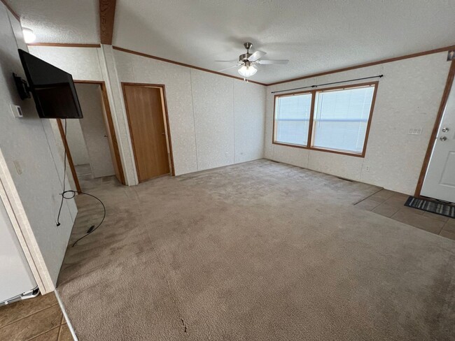 Building Photo - 3 Bedroom 2 Bath Modular Home with Many Amenities & Storage Shed