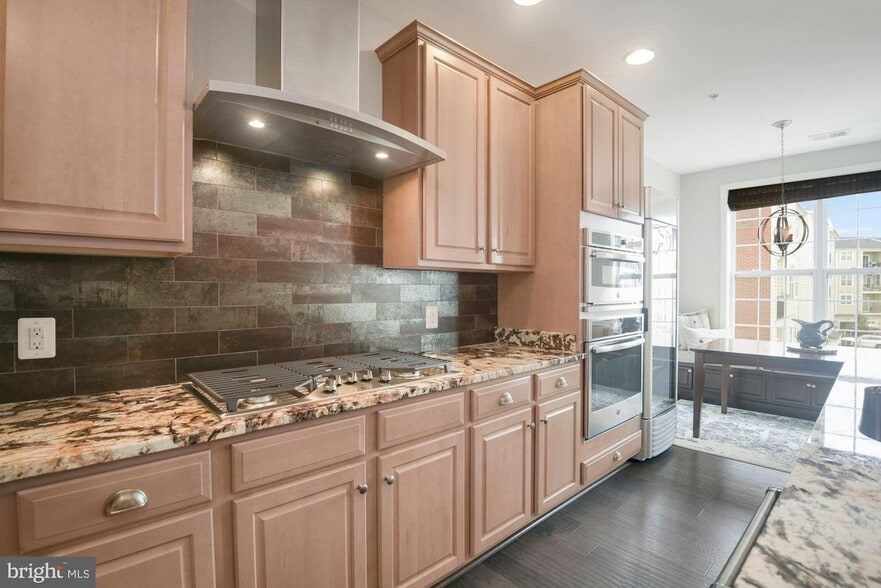 Building Photo - 23483 Logans Ridge Ter