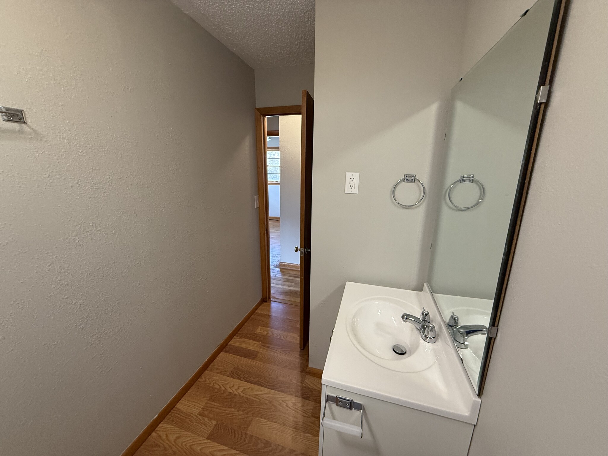 Building Photo - 407 11th St NW