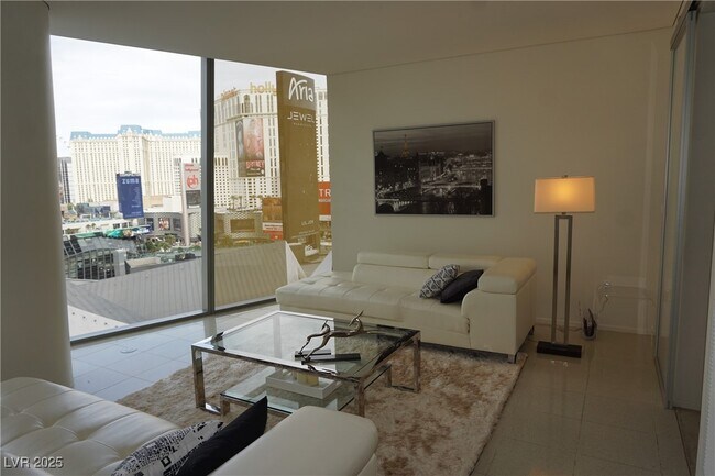 Building Photo - 3726 S Las Vegas Blvd