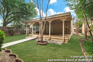 Building Photo - 3951 Chimney Springs Dr