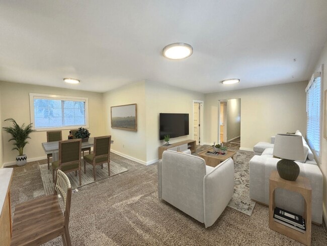 Building Photo - $1,600 - 2 Bed / 1 Bath Spacious House in Latah Valley Neighborhood