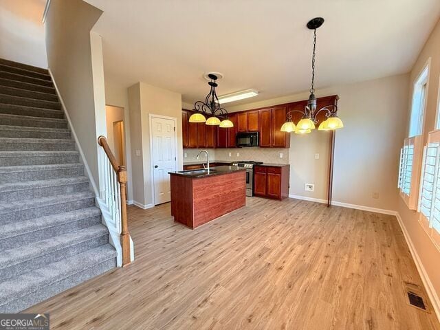 Building Photo - 525 Grove Field Ct NW