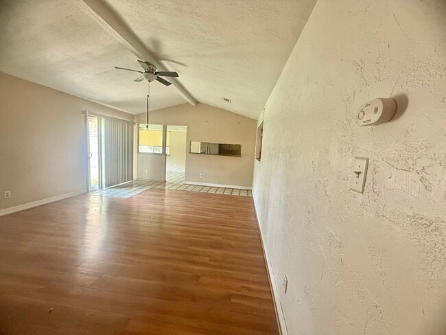 Building Photo - 3602 Brier Gardens Dr