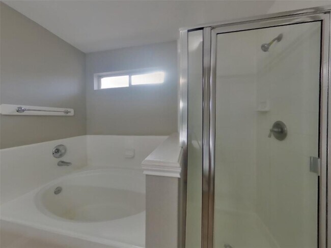 Building Photo - 21478 Olympic Forest Dr