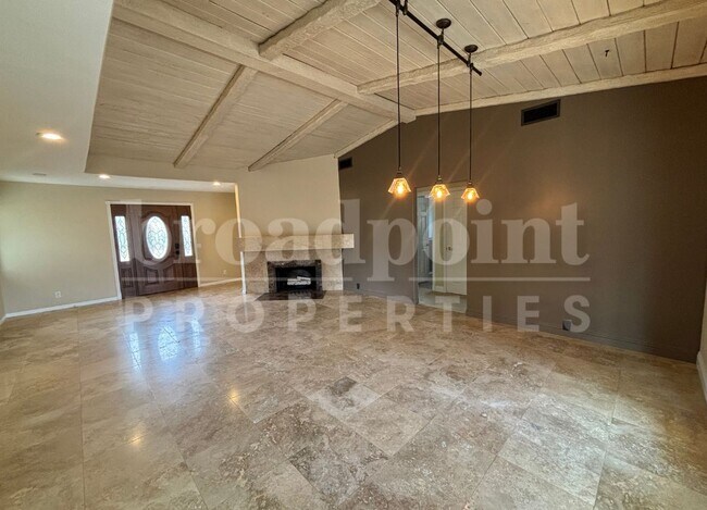 Building Photo - 11145 Meadow Glen Way E