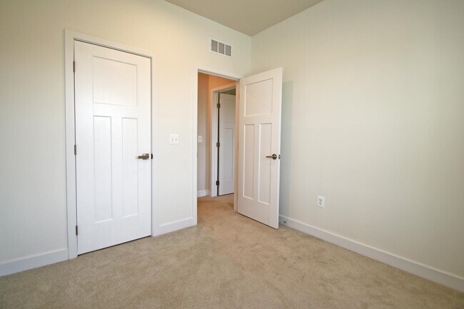 Building Photo - 4508 Fountainbridge Ct