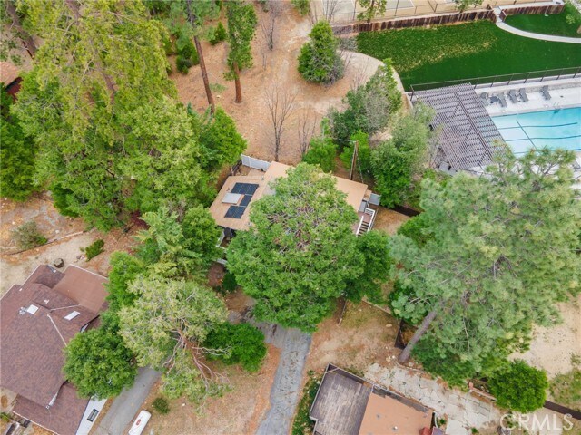 Building Photo - 55305 S Circle Dr