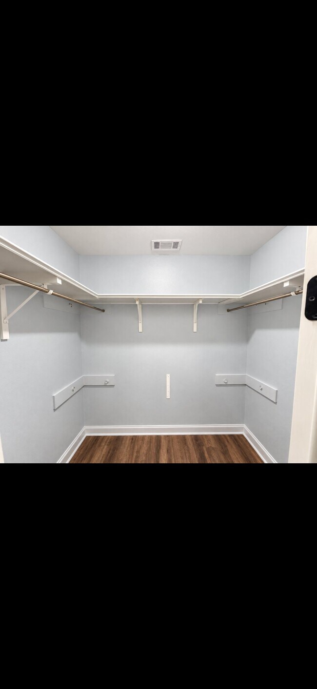 Building Photo - 20334 De Chene Dr
