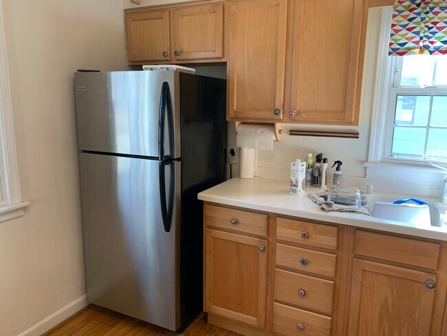 Building Photo - 3713 Busse St