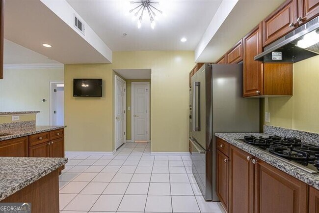 Building Photo - 3275 Lenox Rd NE